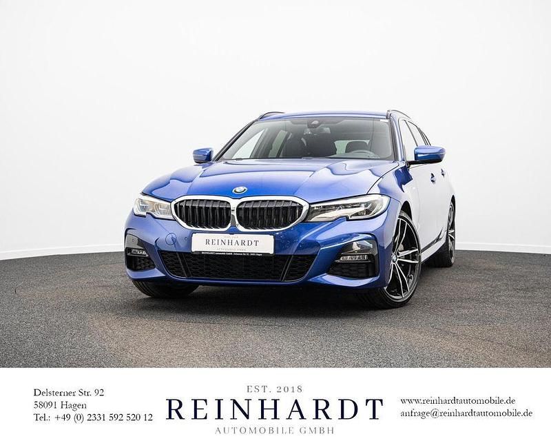 Portimao blau metallic Gebraucht 2022 BMW 330 M Sport Kombi | 35.725 € (Fairer Preis) - Bild 1/3