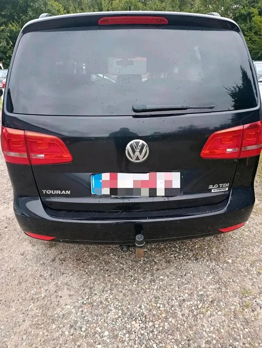 Gebraucht VW Touran 140 PS (102 kW) 2015 Schwarz Van / Kleinbus
