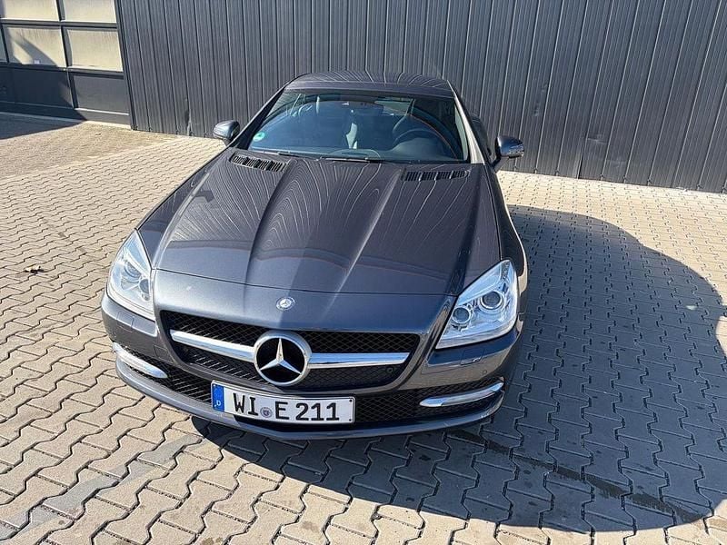 Gebraucht Mercedes SLK250 204 PS (150 kW) 2012 Grau Cabrio