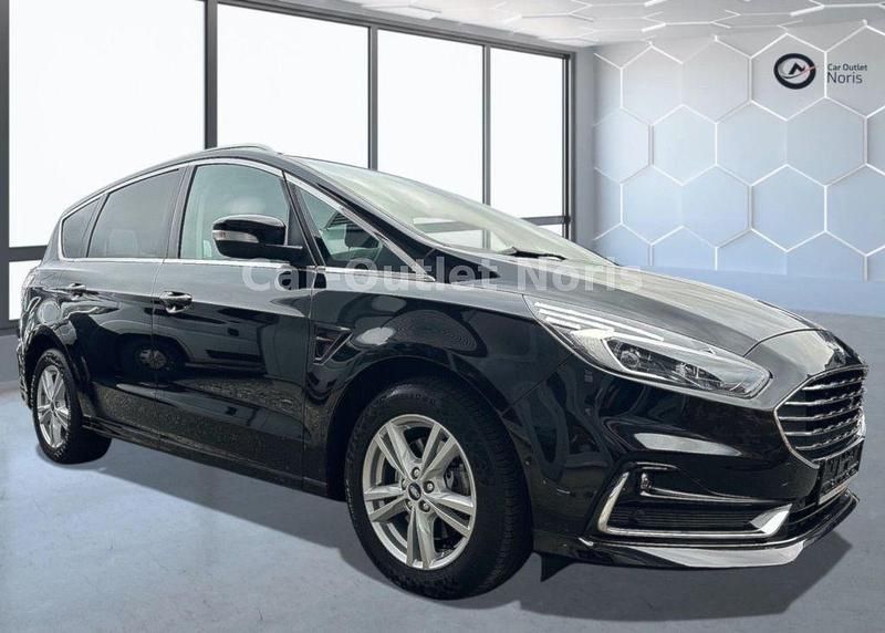 Gebraucht Ford S-MAX Titanium 190 PS (139 kW) 2020 Schwarz Van / Kleinbus