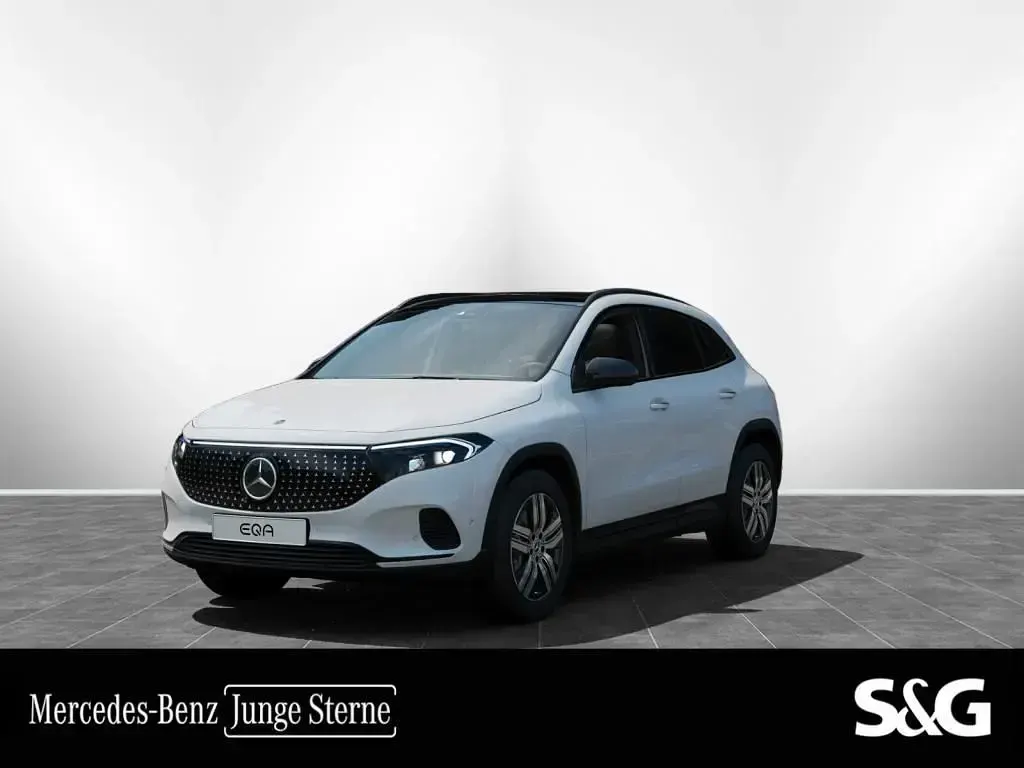 Gebraucht Mercedes EQA250+ Electric Art 139 kW (190 PS) 2025 SUV