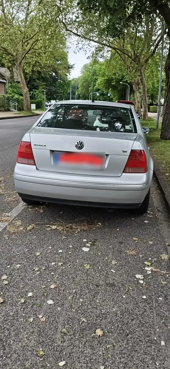 Occasion VW Bora 105 ch (77 kW) 2004 Argent Berline