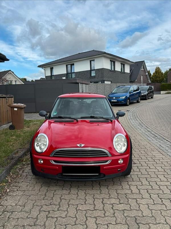 Rot Gebraucht 2002 Mini Cooper Kleinwagen | 1.800 € - Bild 1/4