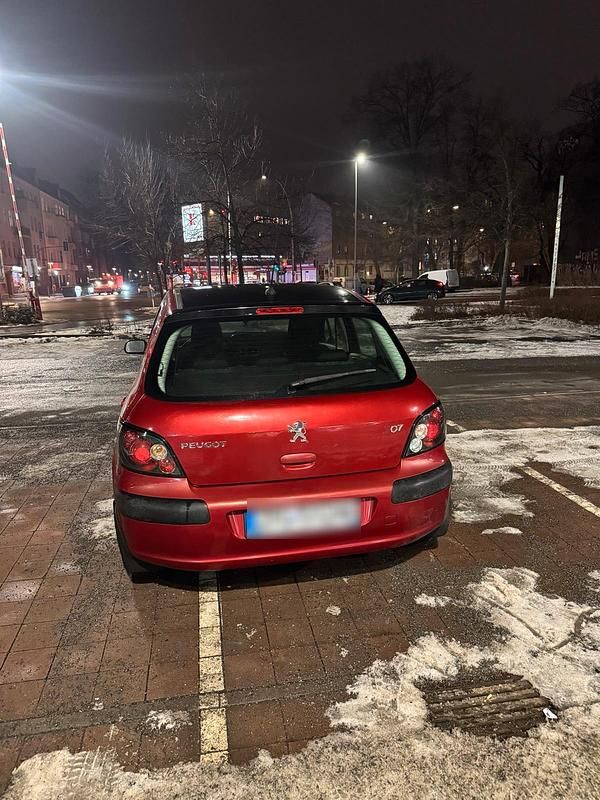 Gebraucht Peugeot 307 110 PS (80 kW) 2007 Rot Kleinwagen