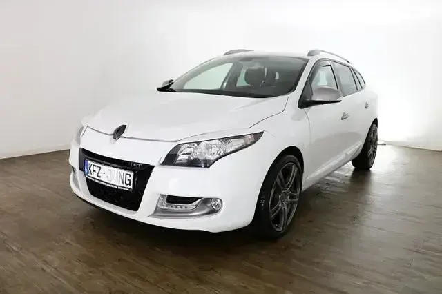 Gebraucht Renault Mégane III GT 190 PS (139 kW) 2013 Weiß Limousine