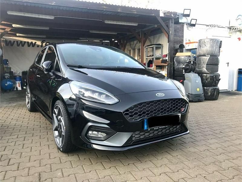 Gebraucht Ford Fiesta ST 200 PS (147 kW) 2020 Schwarz Kleinwagen