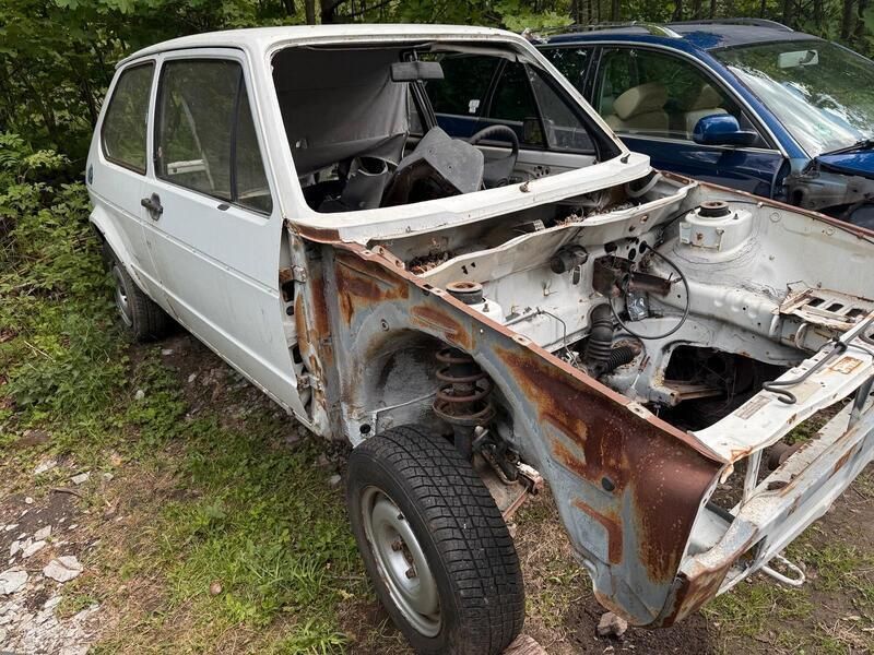 Weiß Gebraucht 1983 VW Golf I Limousine | 599 € - Bild 1/4