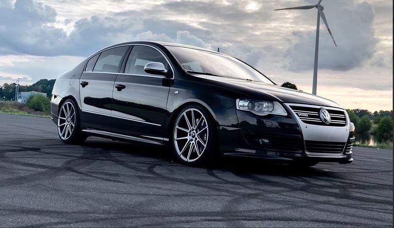 Gebraucht VW Passat R-line Edition 250 PS (183 kW) 2010 Braun Limousine