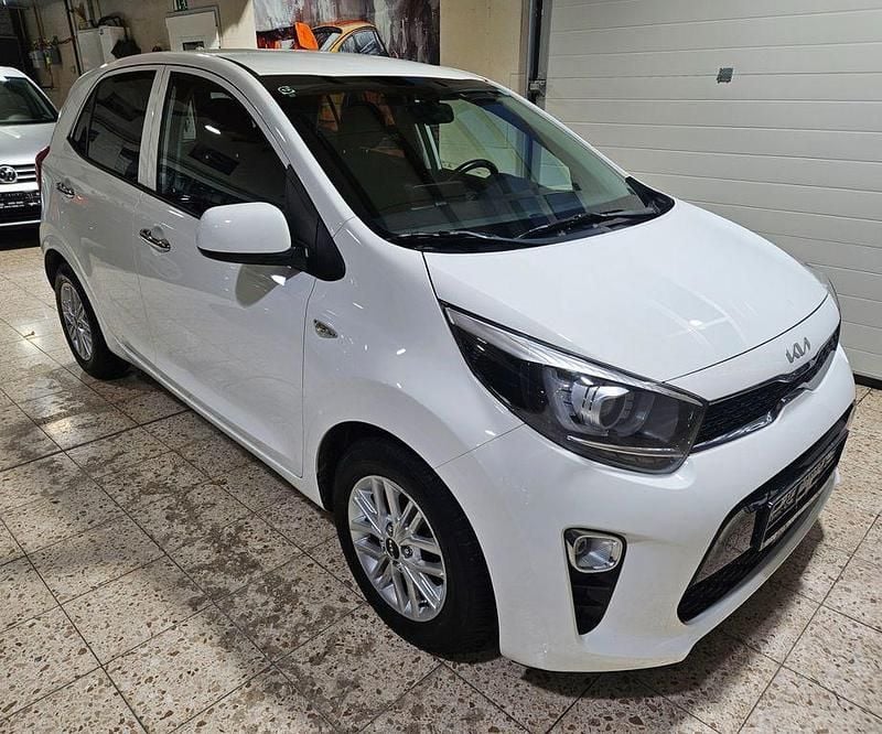 Weiß Gebraucht 2023 Kia Picanto Vision Kleinwagen | 10.598 € (Guter Preis) - Bild 1/4
