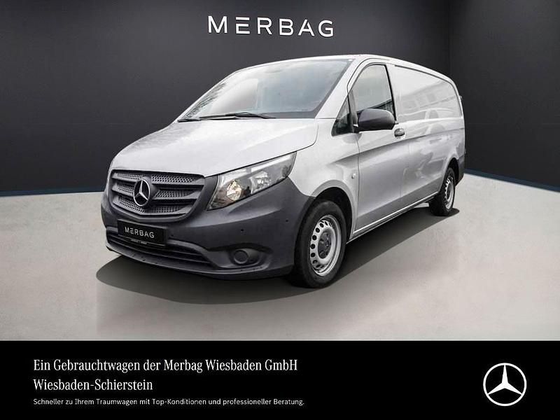 Brilliantsilber Gebraucht 2021 Mercedes Vito Van | 22.075 € - Bild 1/4