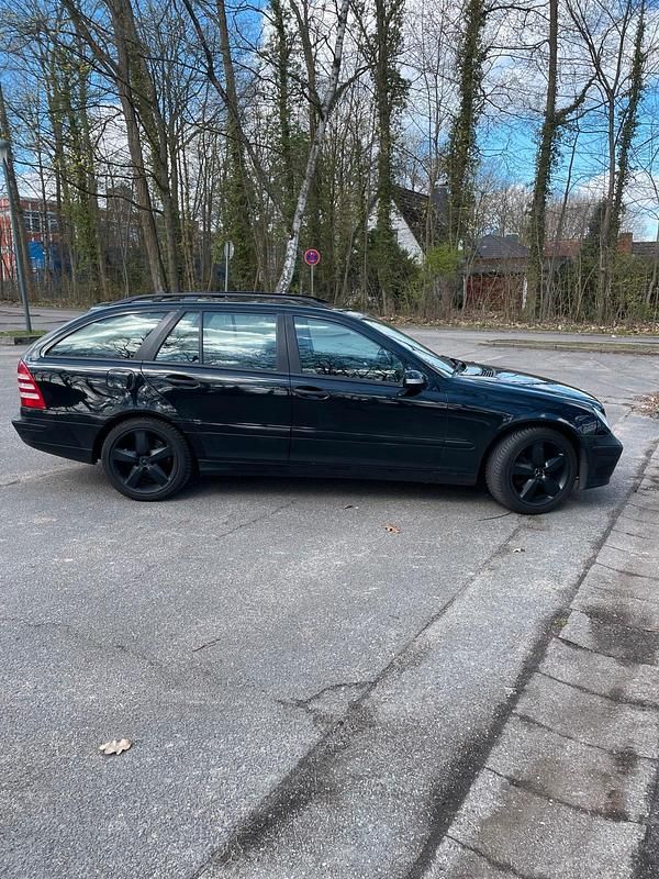 Gebraucht Mercedes C180 2007 Schwarz Kombi