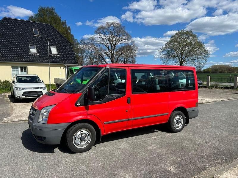 Second-hand Ford Transit 101 CP (74 kW) 2013 Roșu Break