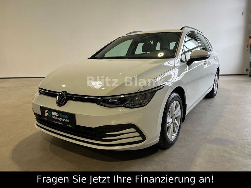 Pure white Gebraucht 2021 VW Golf VIII Life Kombi | 23.290 € (Fairer Preis) - Bild 1/4