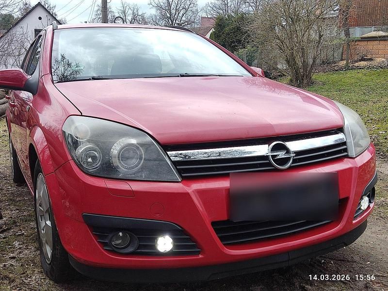 Gebraucht Opel Astra 105 PS (77 kW) 2006 Rot Kombi