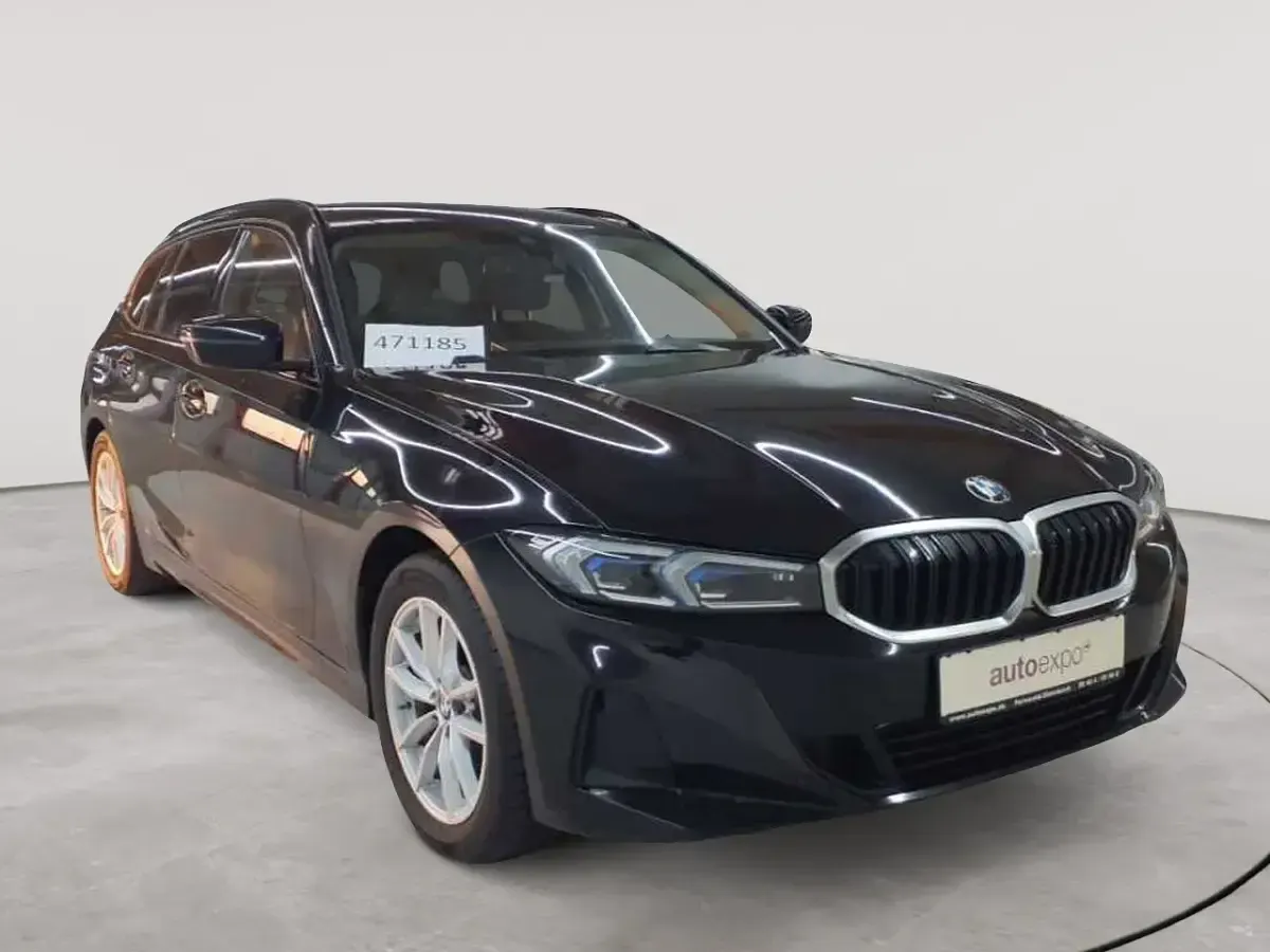 Gebraucht BMW 320 Sport Line 190 PS (139 kW) 2024 Kombi