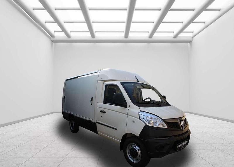 Gebraucht Piaggio Porter 106 PS (77 kW) 2024 Weiß Kombi