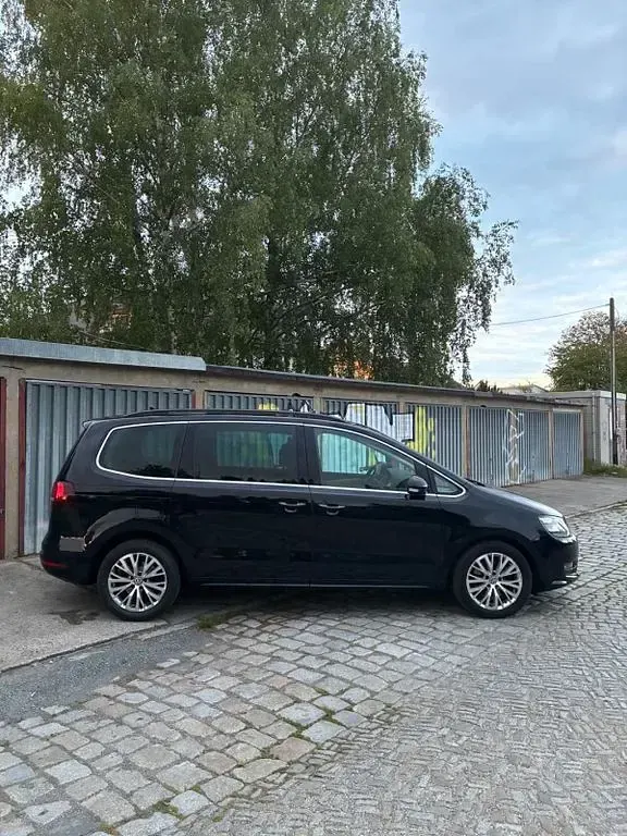 Gebraucht VW Sharan Comfortline 184 PS (135 kW) 2016 Schwarz Van / Kleinbus