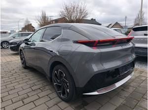 Neu Lynk & Co 02 200 kW (272 PS) 2025 Beige SUV