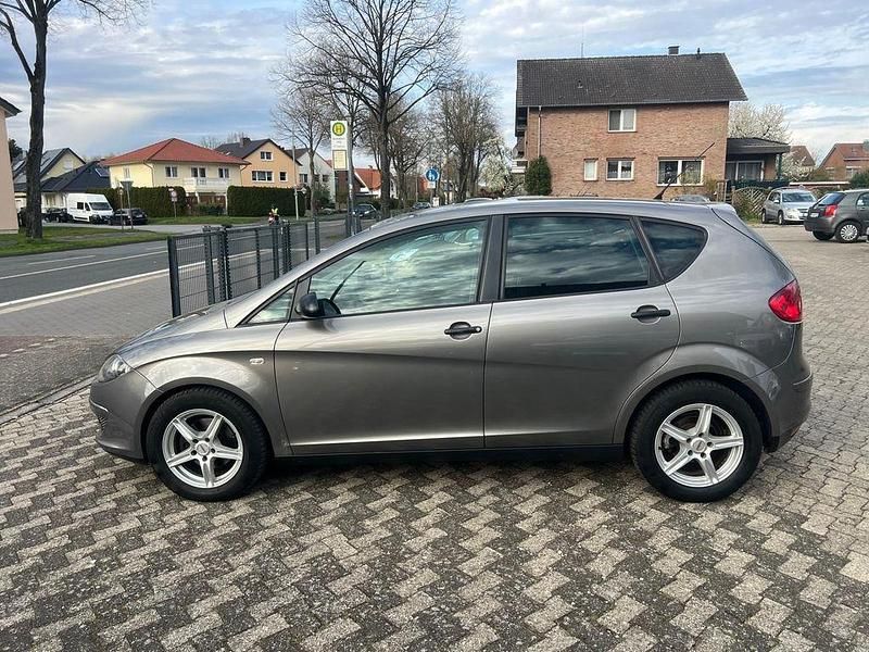 Gebraucht Seat Altea Reference 105 PS (77 kW) 2005 Grau Van / Kleinbus