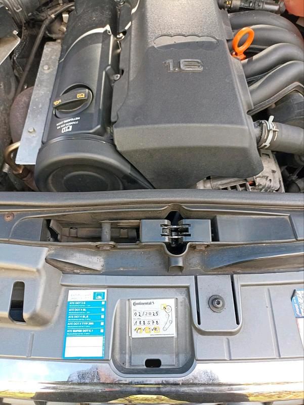 Gebraucht Audi A4 102 PS (75 kW) 2007 Schwarz Limousine