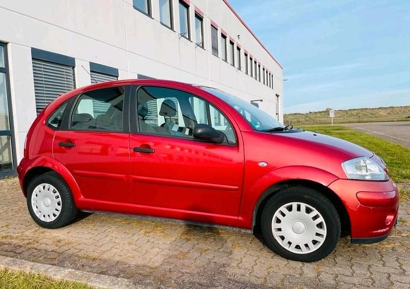 Gebraucht Citroën C3 Comfort 73 PS (53 kW) 2005 Rot Kleinwagen
