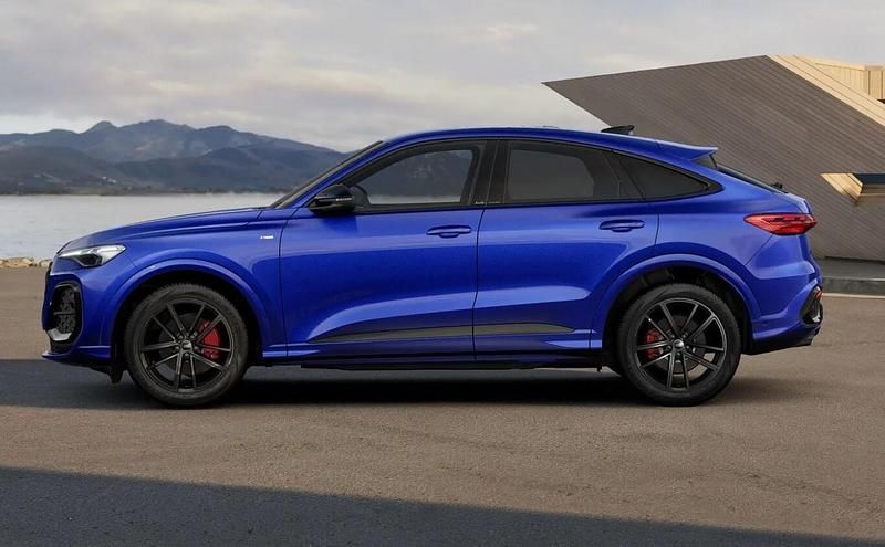 Neu Audi Q5 Ambiente 204 PS (150 kW) 2026 Ultrablau metallic SUV