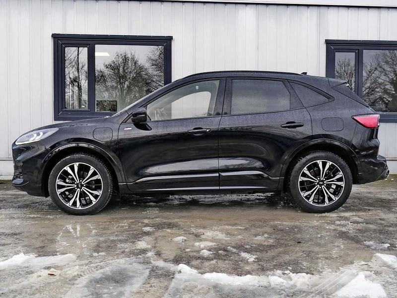 Gebraucht Ford Kuga ST-Line X 224 PS (164 kW) 2022 Schwarz SUV