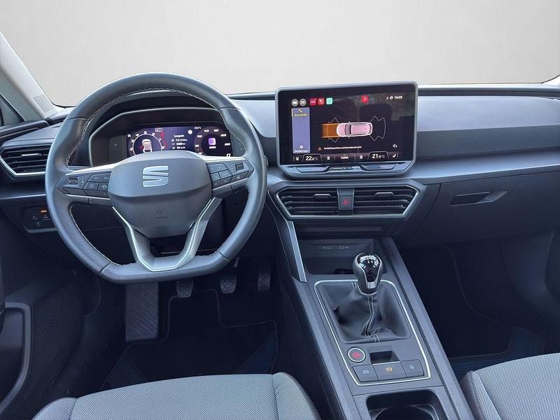 Gebraucht Seat Leon Style 150 PS (110 kW) 2024 Weiß Limousine