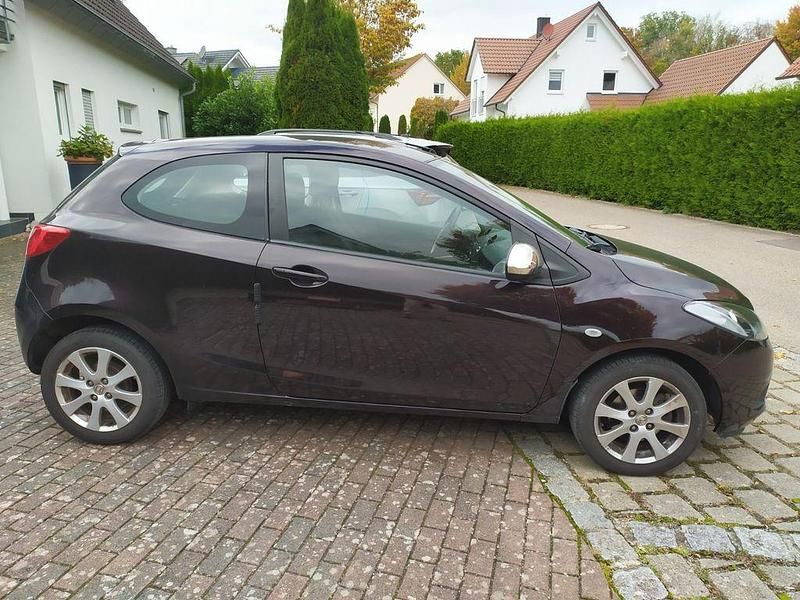 Schwarz Gebraucht 2008 Mazda 2 Impuls Limousine | 2.200 € (Fairer Preis) - Bild 1/4