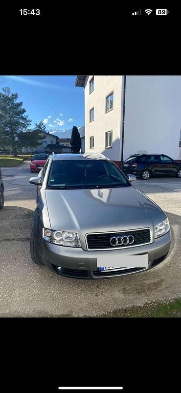 Silber Gebraucht 2002 Audi A4 Kombi | 3.650 € (Teuer) - Bild 1/4