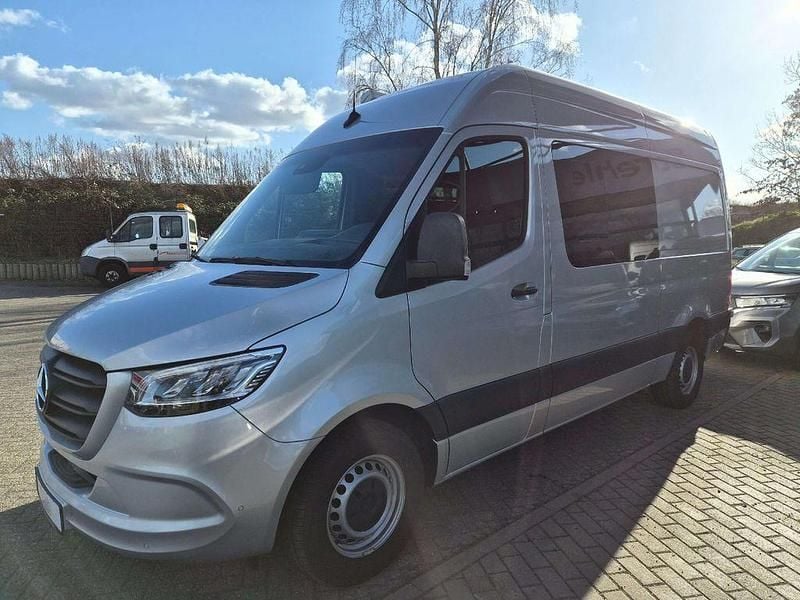 Gebraucht Mercedes Sprinter 190 PS (139 kW) 2021 Iridiumsilber Van