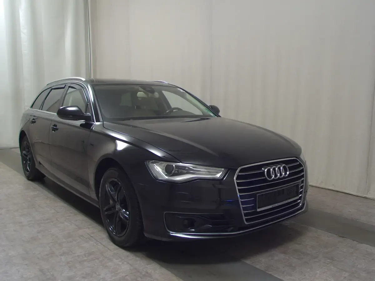 Gebraucht Audi A6 Ambiente 252 PS (185 kW) 2015 Brillantschwarz Kombi