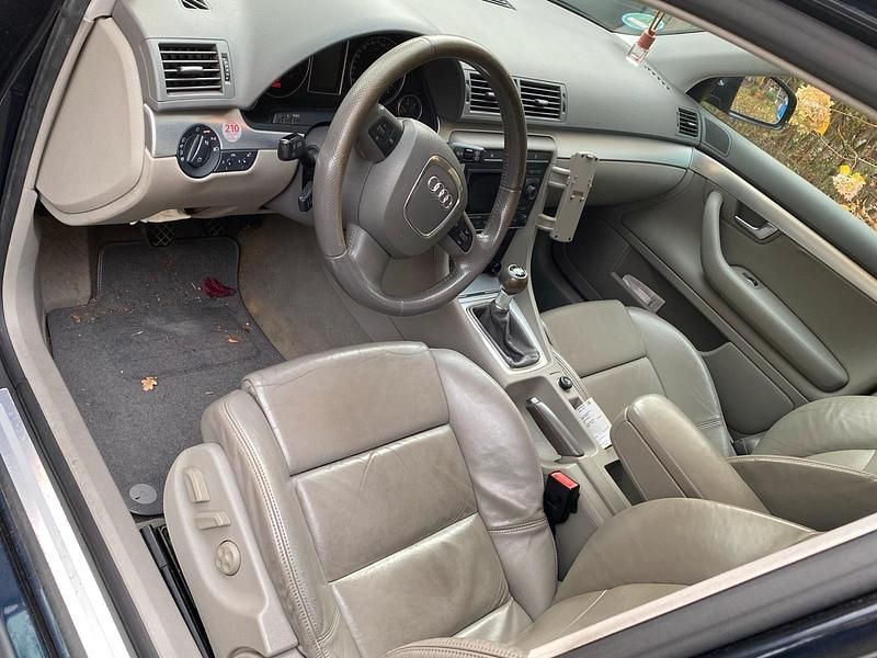 Andere farben Gebraucht 2007 Audi A4 Kombi | 4.400 € (Fairer Preis) - Bild 1/4