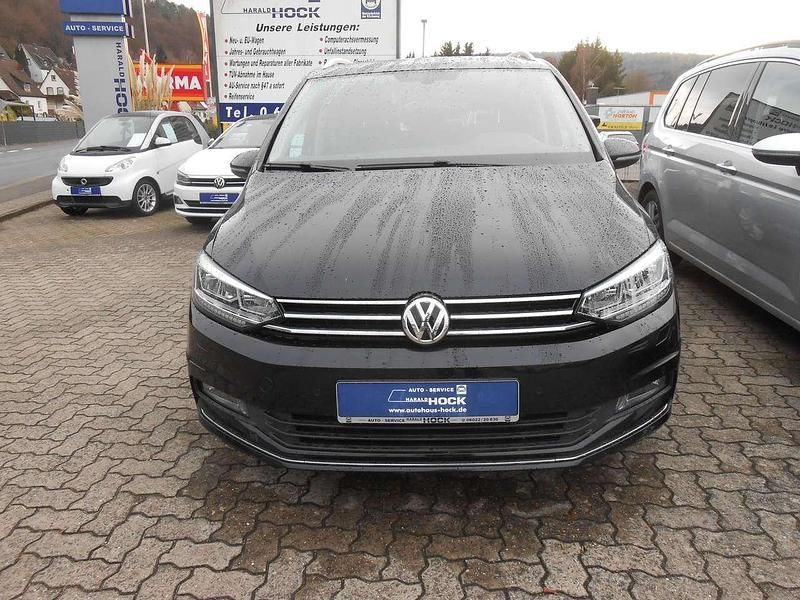 Other Gebraucht 2016 VW Touran Van / Kleinbus | 16.300 € (Fairer Preis) - Bild 1/4