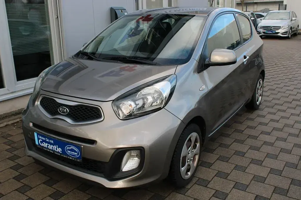 Gebraucht Kia Picanto Edition 7 69 PS (50 kW) 2012 Grau Kleinwagen