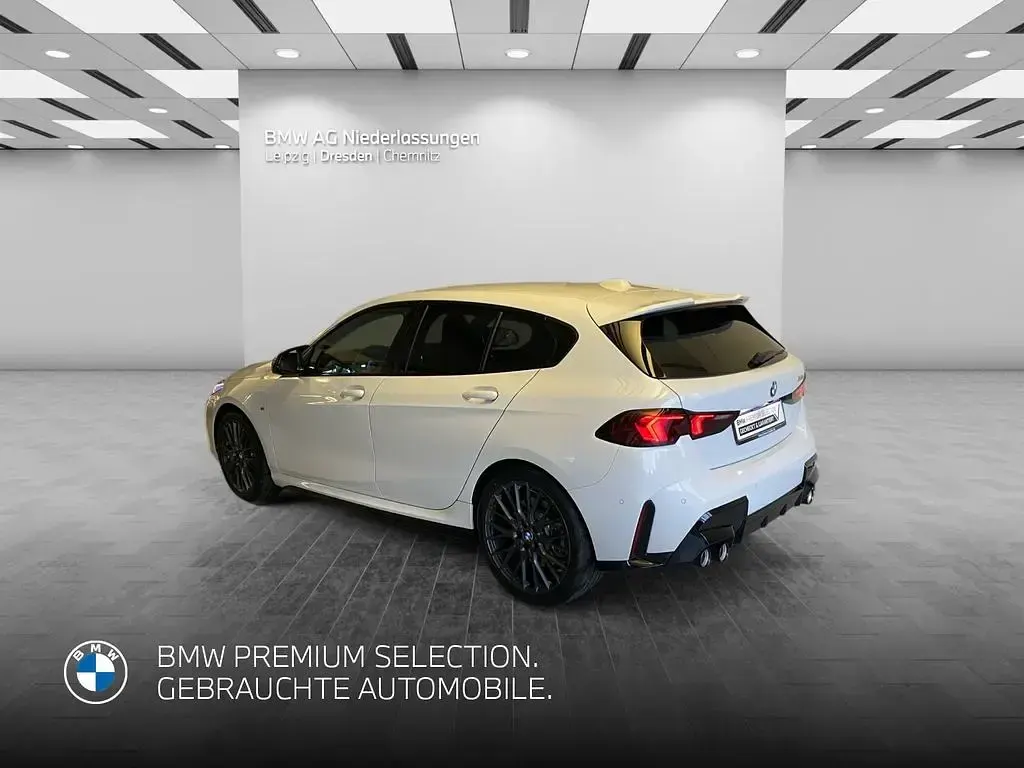 Gebraucht BMW M135 M Sport 317 PS (233 kW) 2025 Weiß Kleinwagen