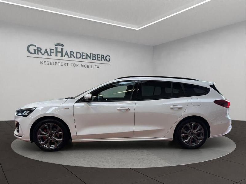 Neu Ford Focus ST-Line 125 PS (91 kW) 2025 Frostweiß Kombi