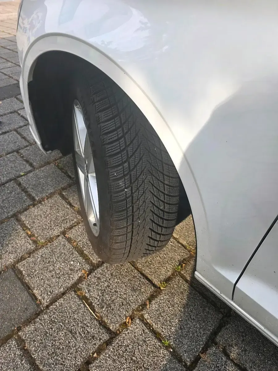 Gebraucht Audi A3 116 PS (85 kW) 2019 Weiß Limousine