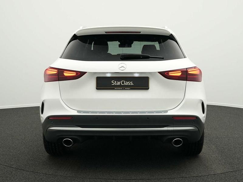 Gebraucht Mercedes GLA35 AMG 306 PS (225 kW) 2024 Weiß SUV