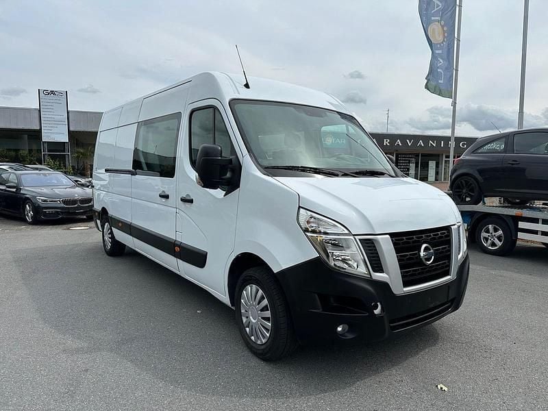 Weiß Gebraucht 2019 Nissan NV400 Comfort Van | 16.900 € - Bild 1/4