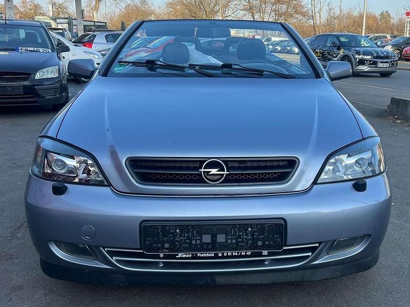 Gebraucht Opel Astra Cabriolet Edition 147 PS (108 kW) 2004 Silber Cabrio
