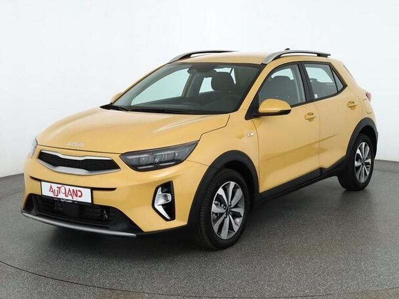 Neu Kia Stonic 101 PS (74 kW) 2025 Gelb SUV