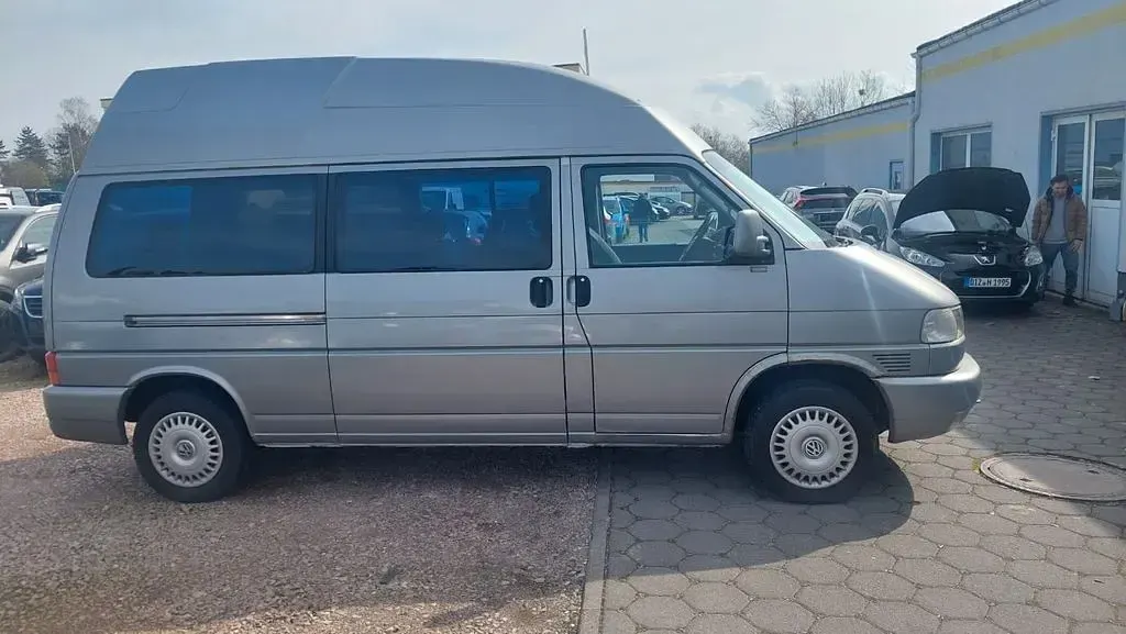Gebraucht VW Caravelle 140 PS (102 kW) 1997 Grau Van