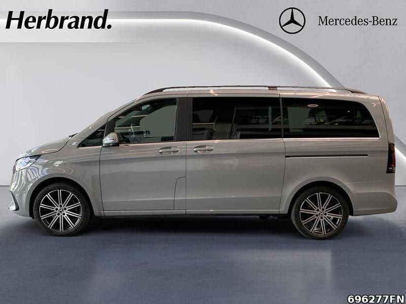 Gebraucht Mercedes V300 237 PS (174 kW) 2024 Grau Van / Kleinbus
