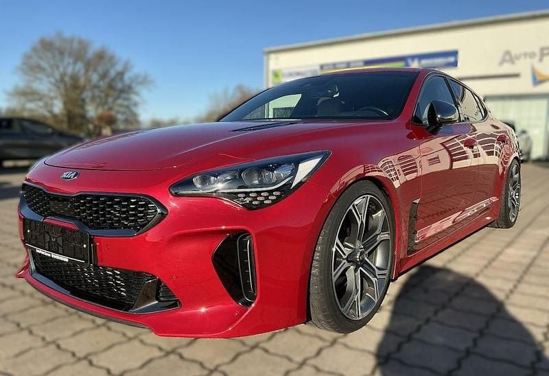 Gebraucht Kia Stinger GT 370 PS (272 kW) 2019 Rot Kleinwagen