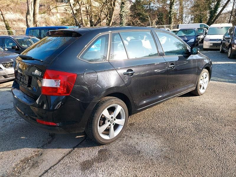 Gebraucht Skoda Rapid Ambition 90 PS (66 kW) 2016 Schwarz Limousine