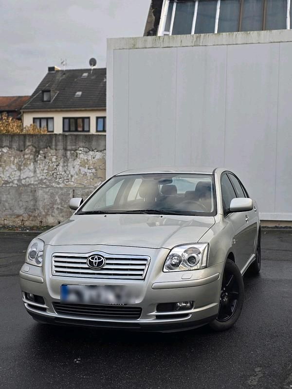 Gebraucht 2005 Toyota Avensis T2 Limousine | 5.600 € (Fairer Preis) - Bild 1/4
