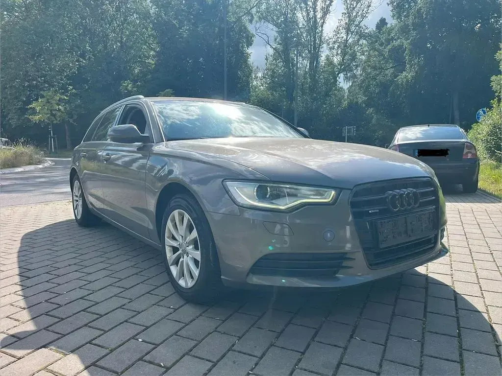 Gebraucht Audi A6 245 PS (180 kW) 2011 Grau Limousine