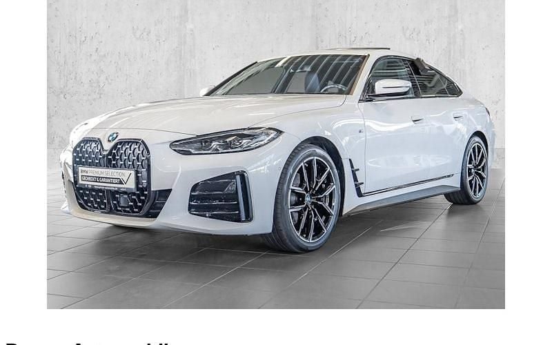 Weiß Gebraucht 2024 BMW 420 Gran Coupé Shadowline Coupé | 44.995 € (Fairer Preis) - Bild 1/4