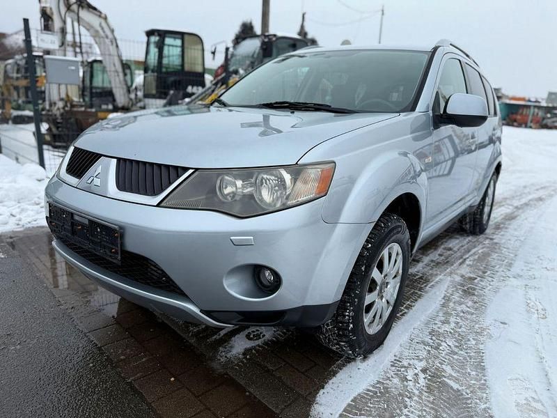 Gebraucht Mitsubishi Outlander Invite 140 PS (102 kW) 2007 Silber SUV